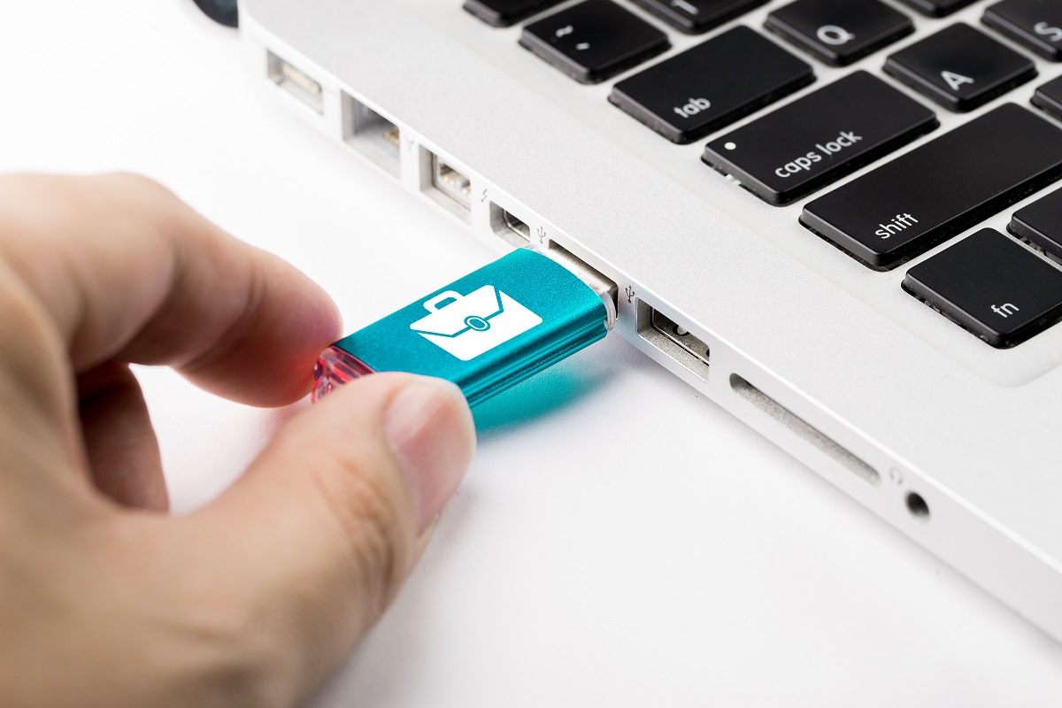 Business & online shopping e-commerce icon on USB drive